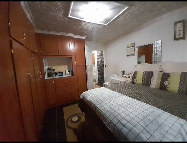 3 BEDROOM FREESTANDING SOLD IN KHUMA